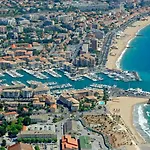 Mobile Home In Frejus, South Of France