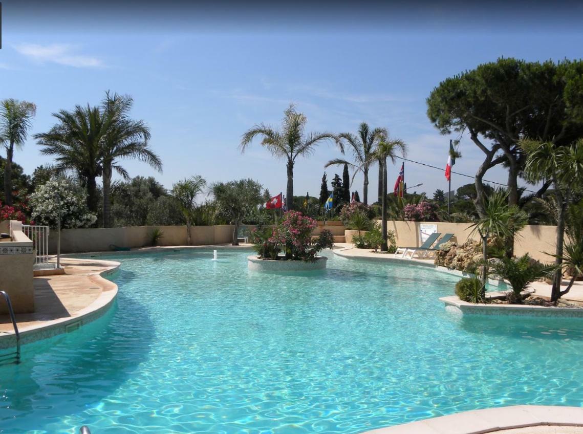 Mobile In Frejus, South Of France Holiday park